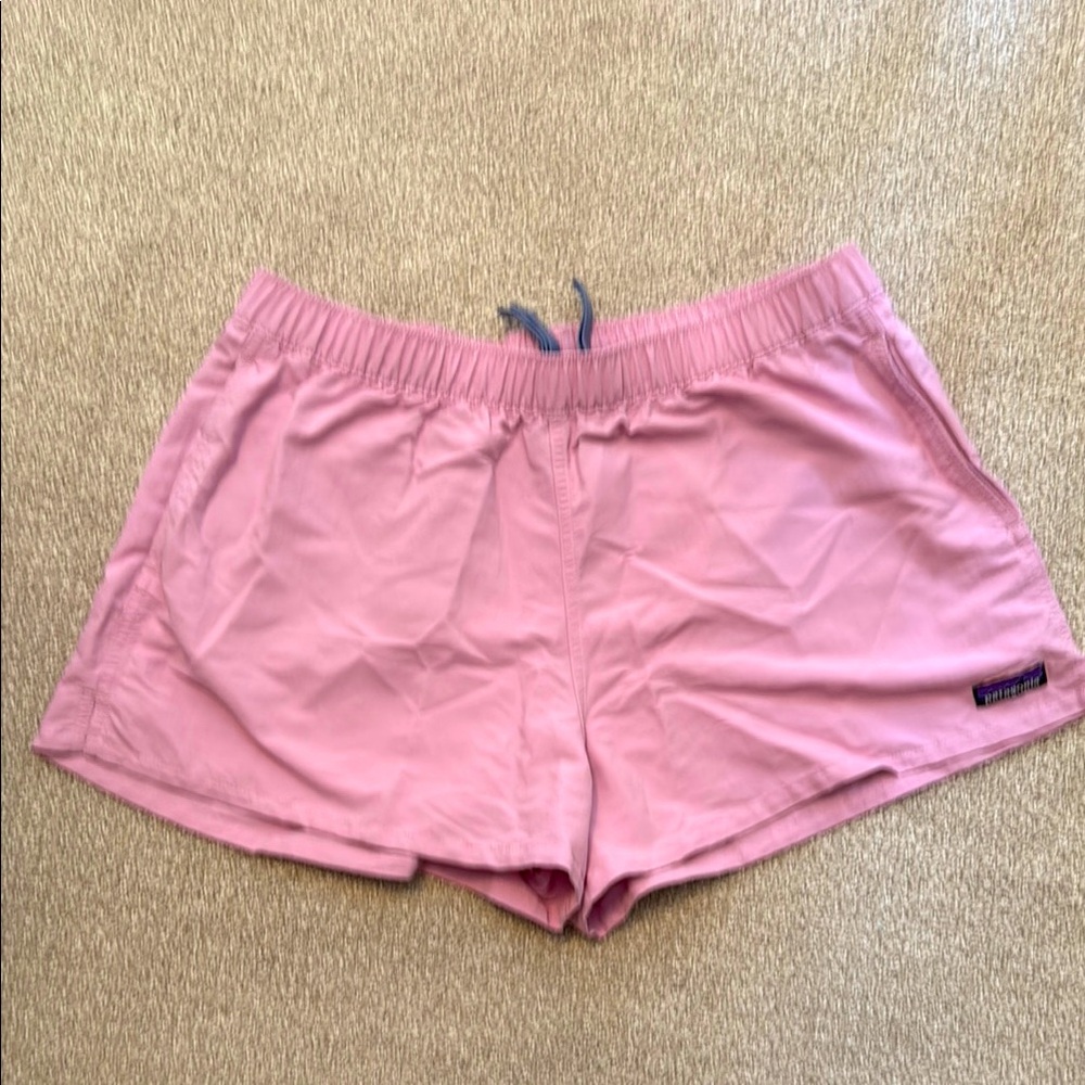 Patagonia Women’s Barely Baggies 2.5 Inch. Large